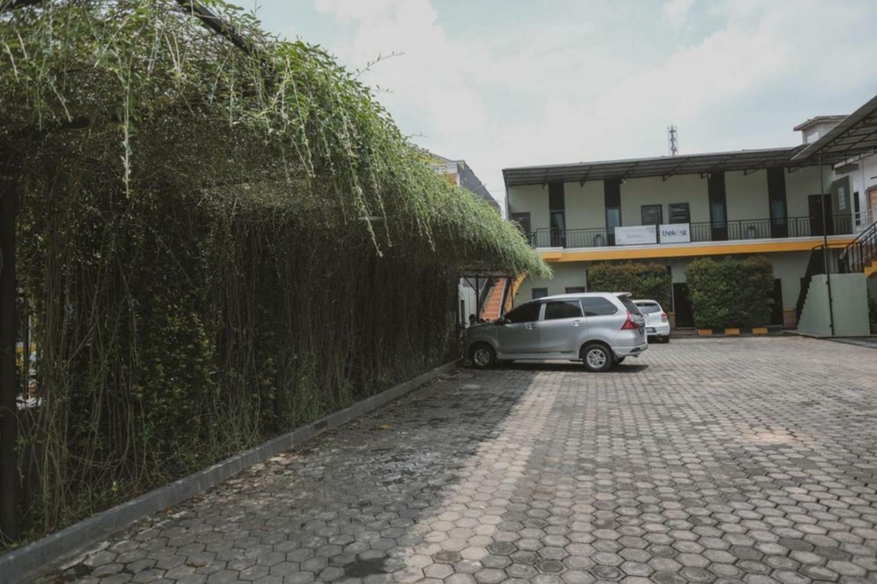 Reddoorz Syariah Near Kantor Walikota Jambi Exterior photo